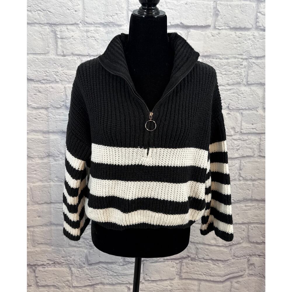 Shein Quarter zip oversized cropped sweater Black/White Small